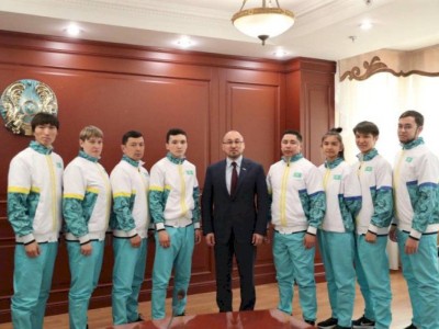 
                    Кто будет защищать честь Казахстана на Сурдлимпийских играх в Бразилии
                