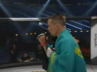 
                    Казахстанец за три минуты заставил сдаться соперника на турнире MMA в Алматы
                