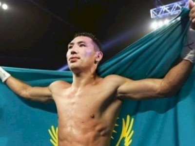 
                    Алимханулы получил супербой за звание чемпиона мира
                