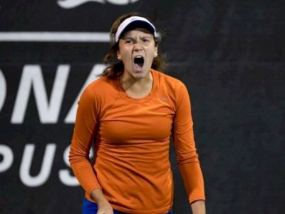 
                    Анна Данилина уступила в финале Australian Open-2022
                