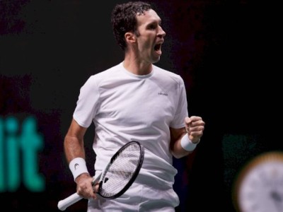
                    Михаил Кукушкин пробился в основу Australian Open
                
