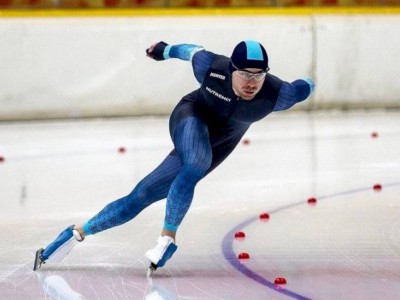 
                    Казахстанский конькобежец выиграл «золото» чемпионата четырех континентов
                