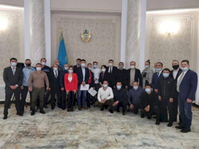 
                    Даурен Бекмуханбетов стал главным тренером сборной РК по тяжелой атлетике
                