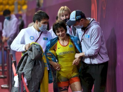 
                    Через тернии к звездам: видео казахстанской чемпионки по борьбе восхитило Казнет
                