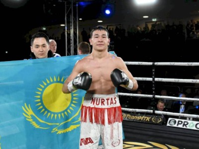 
                    Нуртас Ажбенов стал чемпионом WBC
                