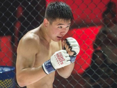 
                    Спорное решение: казахстанский боец уступил иранскому спортсмену
                