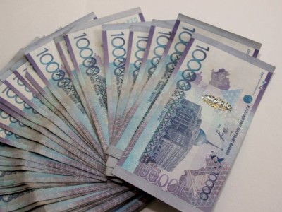
                    Названа средняя зарплата казахстанцев в ІV квартале 2022 года
                