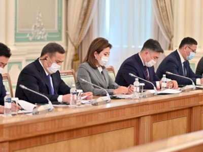 
                    Представлена Концепция развития финансового сектора Казахстана до 2030 года
                