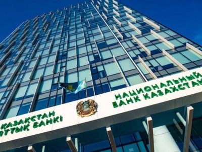 
                    Нацбанк предлагает разрешить казахстанским банкам вывезти рубли в разовом порядке
                