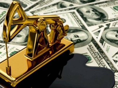 
                    Какие внешние факторы помимо цены на нефть влияют на курс тенге
                