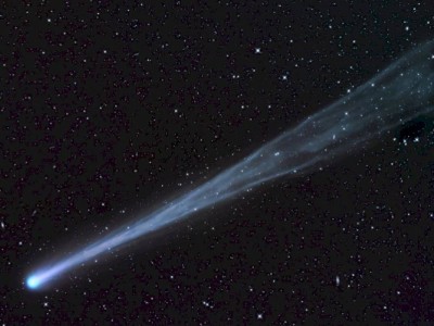 
                    Сегодня ночью казахстанцы смогут увидеть одну из самых ярких и необычных комет
                