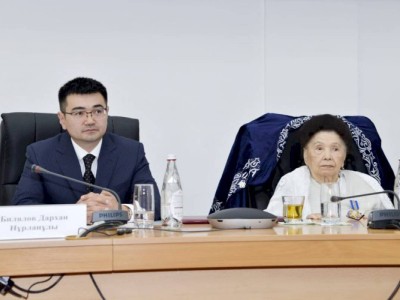 
                    Развитие естественных наук и образования в контексте ЦУР обсудили в Алматы
                