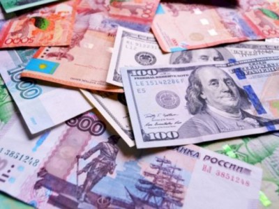 
                    Тенге, рубль, турецкая лира смогли укрепиться по отношению к доллару
                