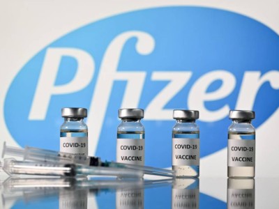 
                    Новые данные по Pfizer: эффективность защиты начинает снижаться через два месяца
                