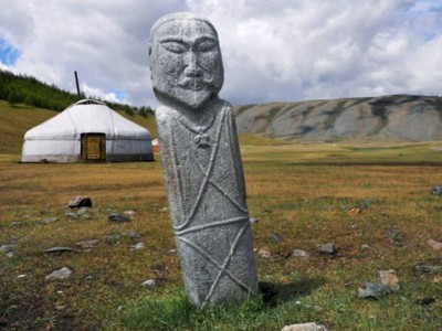 
                    Когда камни заговорили
                