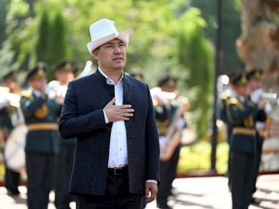 
                    Садыр Жапаров: Это не игра в карты, это наши жизни
                
