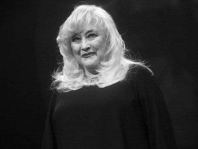 
                    Скончалась актриса Ирина Мирошниченко
                