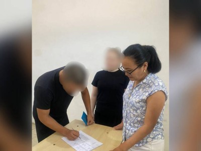 
                    Осужденный вступил в брак в кызылординской колонии
                