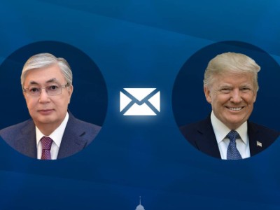 
                    Глава государства поздравил президента США
                