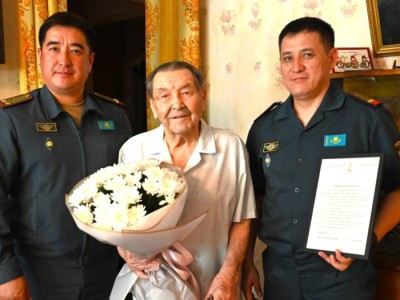 
                    С 99-летием поздравили ветерана войны в Таразе 
                