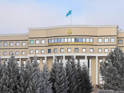 
                    Казахстан поддерживает позицию Китая по урегулированию украинского кризиса
                