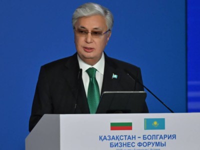 
                    Глава государства выступил на бизнес-форуме «Казахстан –Болгария»
                