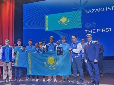 
                    Казахстанские школьники стали чемпионами мира на международной олимпиаде по физике
                
