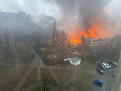 
                    Глава МВД Украины и его заместитель погибли при крушении вертолета в Броварах
                