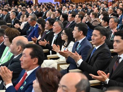 
                    Токаев поручил разработать новую концепцию развития АНК: акцент на консолидацию общества
                