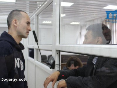 
                    Резонансное дело с автобусом в Алматы: подсудимый в последнем слове не признал свою вину
                