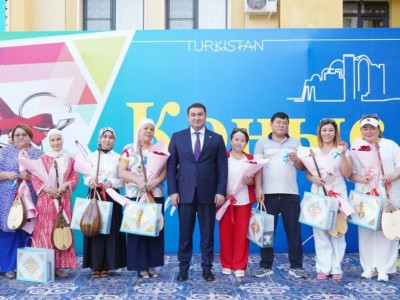 
                    В Туркестане около 100 семей получили жилье
                