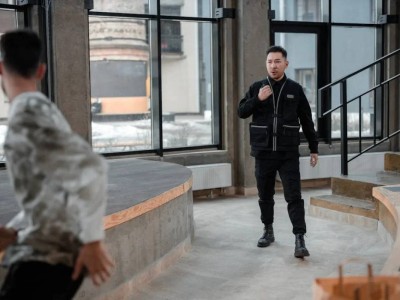 
                    Акмолинец лишился денег после случайного знакомства
                