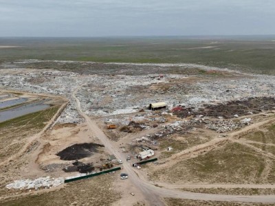 
                    На полигоне близ Конаева начали строить водный резервуар
                