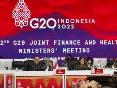 
                    Страны G20 договорились создать фонд по борьбе с пандемиями
                