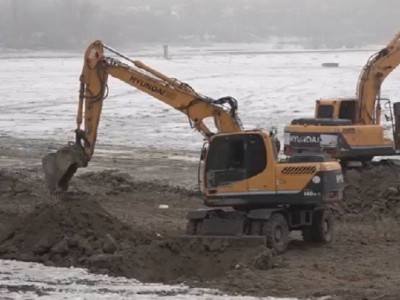
                    По факту прорыва дамбы в Актюбинской области заведено уголовное дело
                