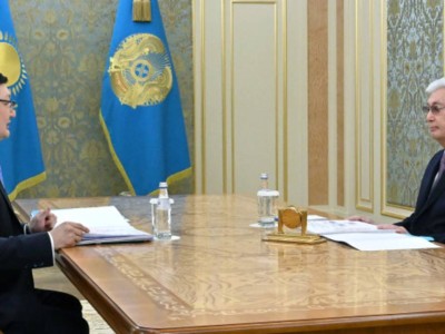 
                    Токаев принял нового акима области Абай 
                