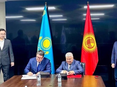 
                    Казахстан и Кыргызстан укрепляют сотрудничество в сфере гидроэнергетики
                