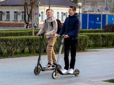 
                    В Любляне установлен самый низкий в Европе предел скорости для электросамокатов
                