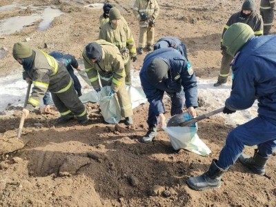 
                    Более тысячи человек задействованы на паводковых участках в Казахстане
                
