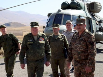 
                    Миссия ОДКБ посетила несколько участков на границе Армении и Азербайджана
                