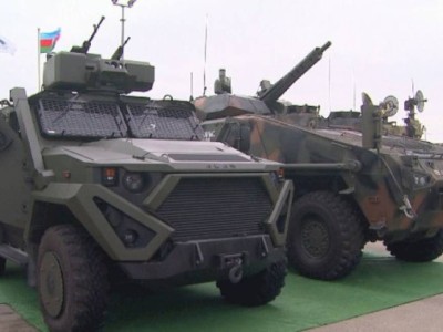 
                    Казахстанские бронемашины представили на международной выставке в Азербайджане
                