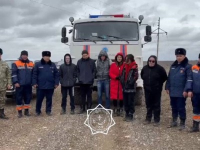 
                    На Чарыне спасли семерых туристов
                