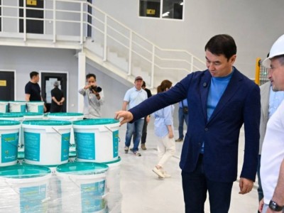 
                    Дархан Сатыбалды ознакомился с предприятиями Индустриальной зоны и дал поручения
                