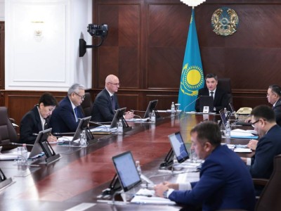 
                    Бектенов поручил повысить конкурентоспособность казахстанского спорта
                
