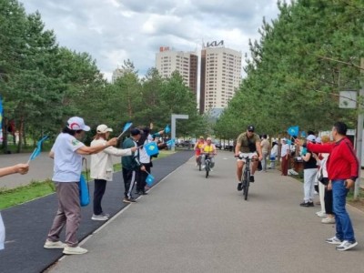 
                    Велопробег среди пенсионеров прошел в Астане
                
