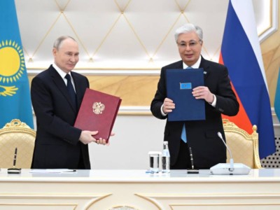 
                    Совместное заявление Президента Казахстана и Президента России об углублении стратегического партнерства
                