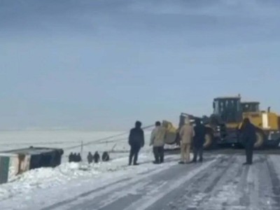 
                    Автобус с пассажирами слетел в кювет в области Абай
                