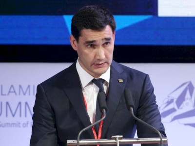 
                    Сердар Бердымухамедов официально вступил в должность президента Туркменистана
                