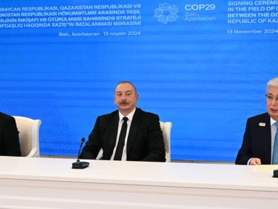 
                    Президенты Казахстана, Азербайджана и Узбекистана подписали стратегическое соглашение 
                