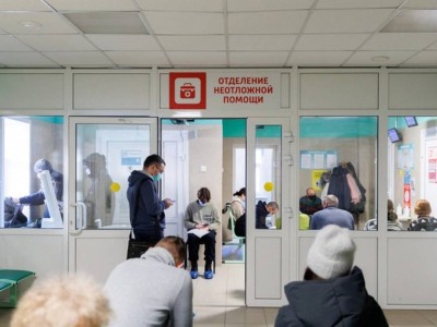 
                    12-летняя девочка умерла в поезде Тюмень – Адлер: остальные 124 ребенка попали в больницу
                